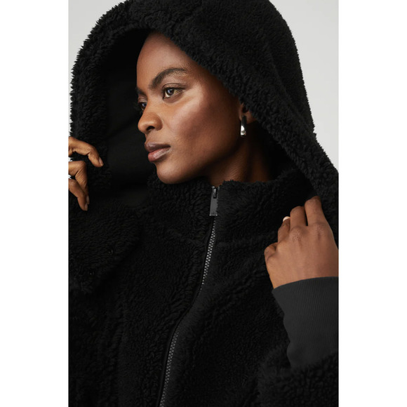 ❌❌ alo Foxy Sherpa Jacket XS Black (2-4) BRAND NEW warm fur w/hood Authentic NWT - Picture 5 of 6